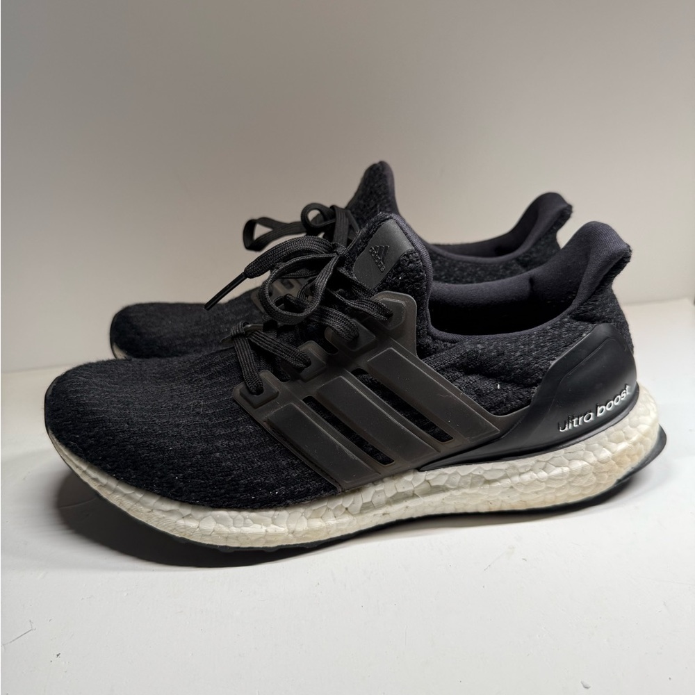 Adidas Black Ultra Boost 4.0 Originals PYA 046001 Men's Size 7 Runner Shoes